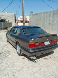 بي ام 535i • محرك وجير سليم • مكانه تكريت