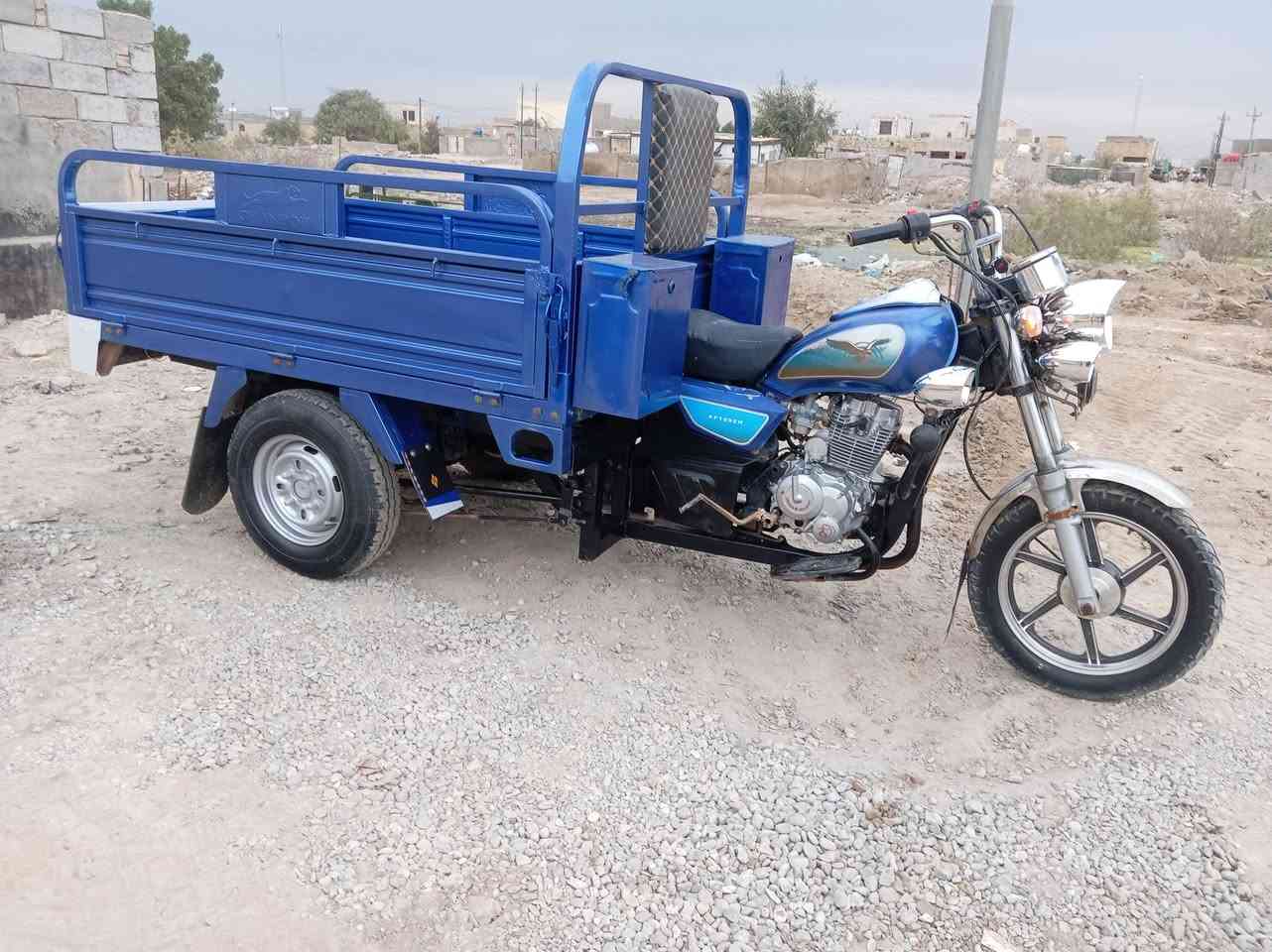 سلام عليكم البيع رقم ابيض وسنويه مدور شرط ركبه وشاصي مكفول من لحيم والخياس شرط الفحص كهربايت كلهه شغاله تايرت جوبلس كلهن ابيع مكفول مكاني بلدوانيه شراي ينتصل على رقم ***********
