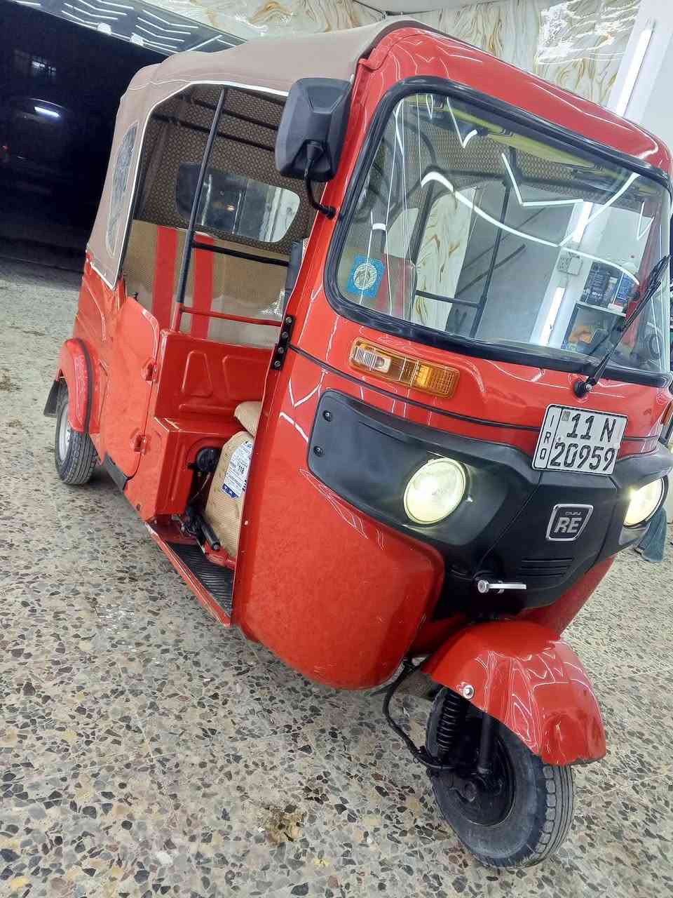 السلام عليكم تكتك للبيع 22 شهر10 مكفوله كفاله عامه مكاني بغداد زعفرانيه الشراي يتصل ***********
