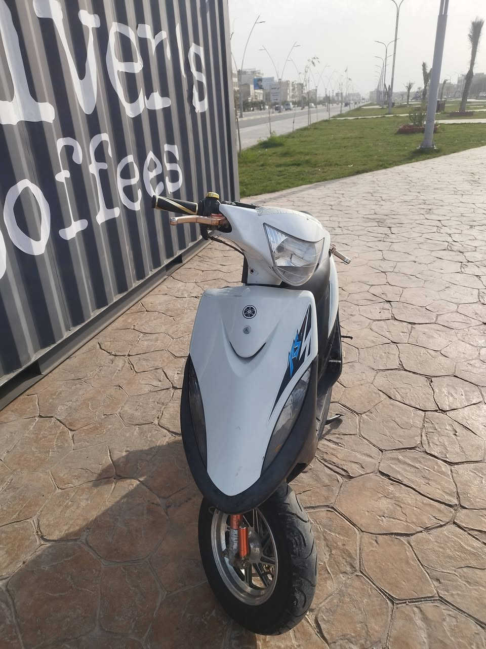 السلام عليكم دراجه ماكس عدله دراجه تخبل عقل رياضي ويلات نجمه بس بيه صوت بل صفحه مال كلجات وصوت فيلسه فقط دراجه خير من الله كهربائيات شغاله نكره سلف السعر500 وبيه مجال عنواني بصره قبله حي الجامعة تواصل عبر الرقم***********
