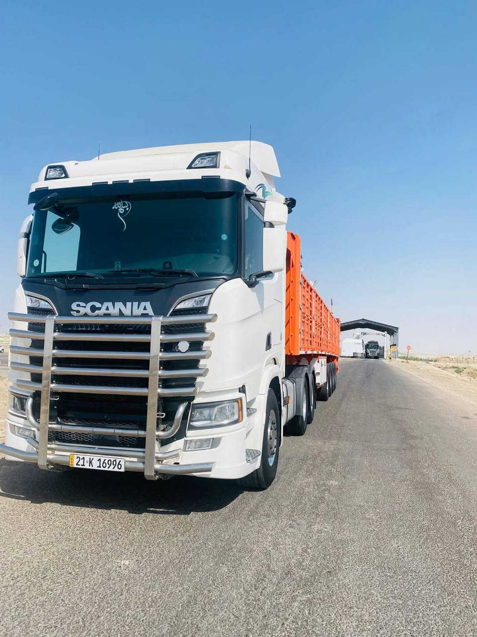 للبيع 2017 سحال خلفي مزوج بلاد فول مواصفات مكينه R580 سوبر عادي عربانه تفصال غسان 2025 تخم تاير تخم ويل كروم راس وعربانه بأسمي شرط التحويل للأستفسار اكثر اتصل *********** مكلف بالنشر
