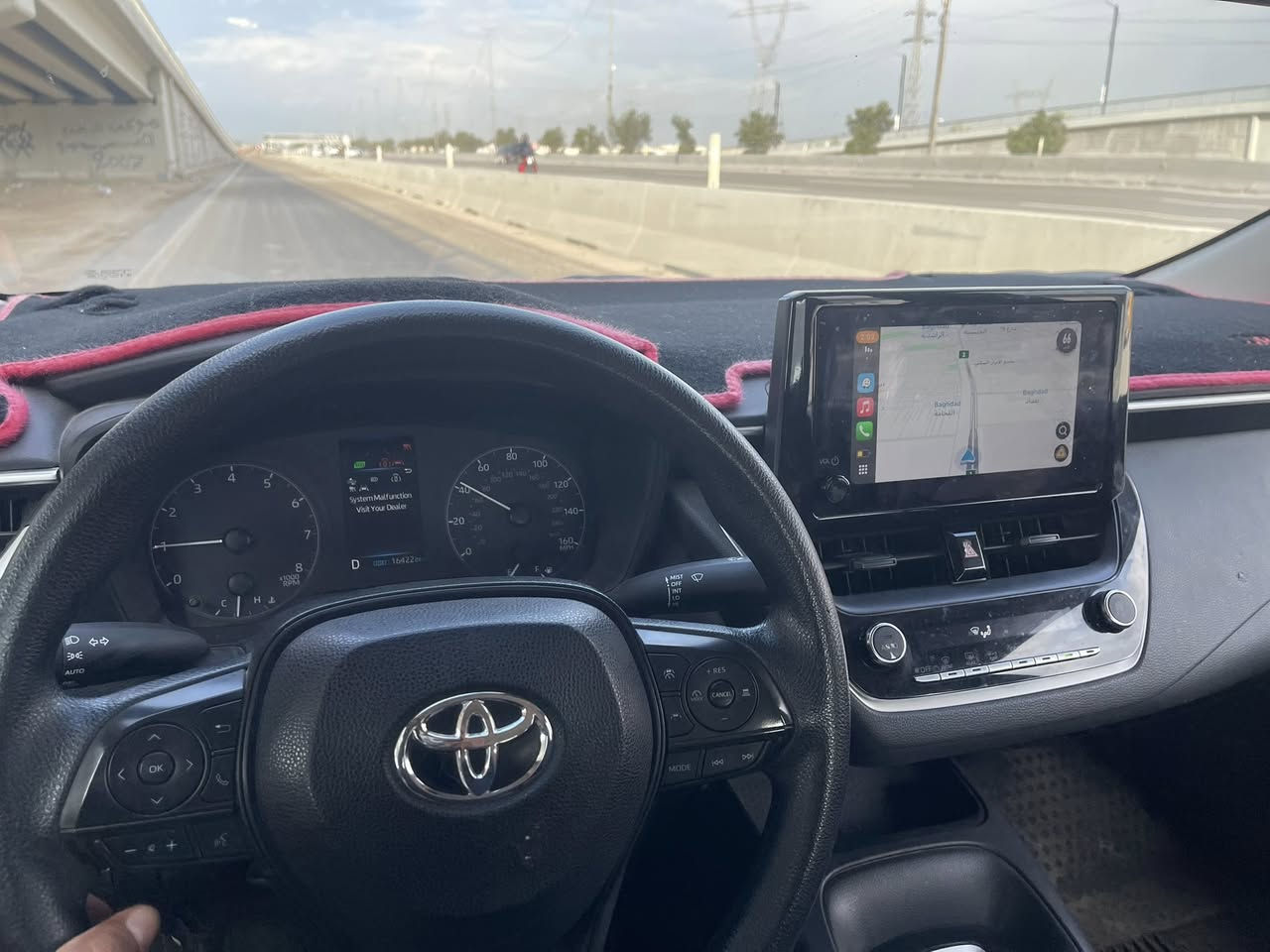 كورلا موديل 2023 للبيع وارد امريكي حادث جاملق+ بنيد مكينه 2000 سياره ماشيه 16 ميل ()*********** ()سعر150
