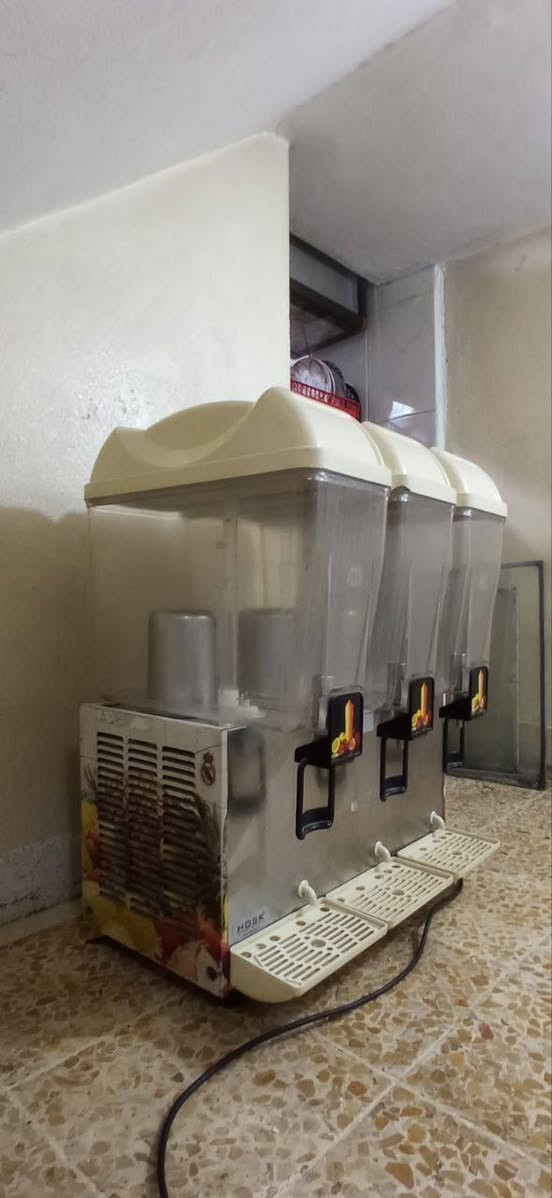 خلاط شربت تركي هوسك مستعمل شي قليل الجهاز شرط
ما مفتوح ولا عاطل شرط السعر 350 وبي مجال
***********
