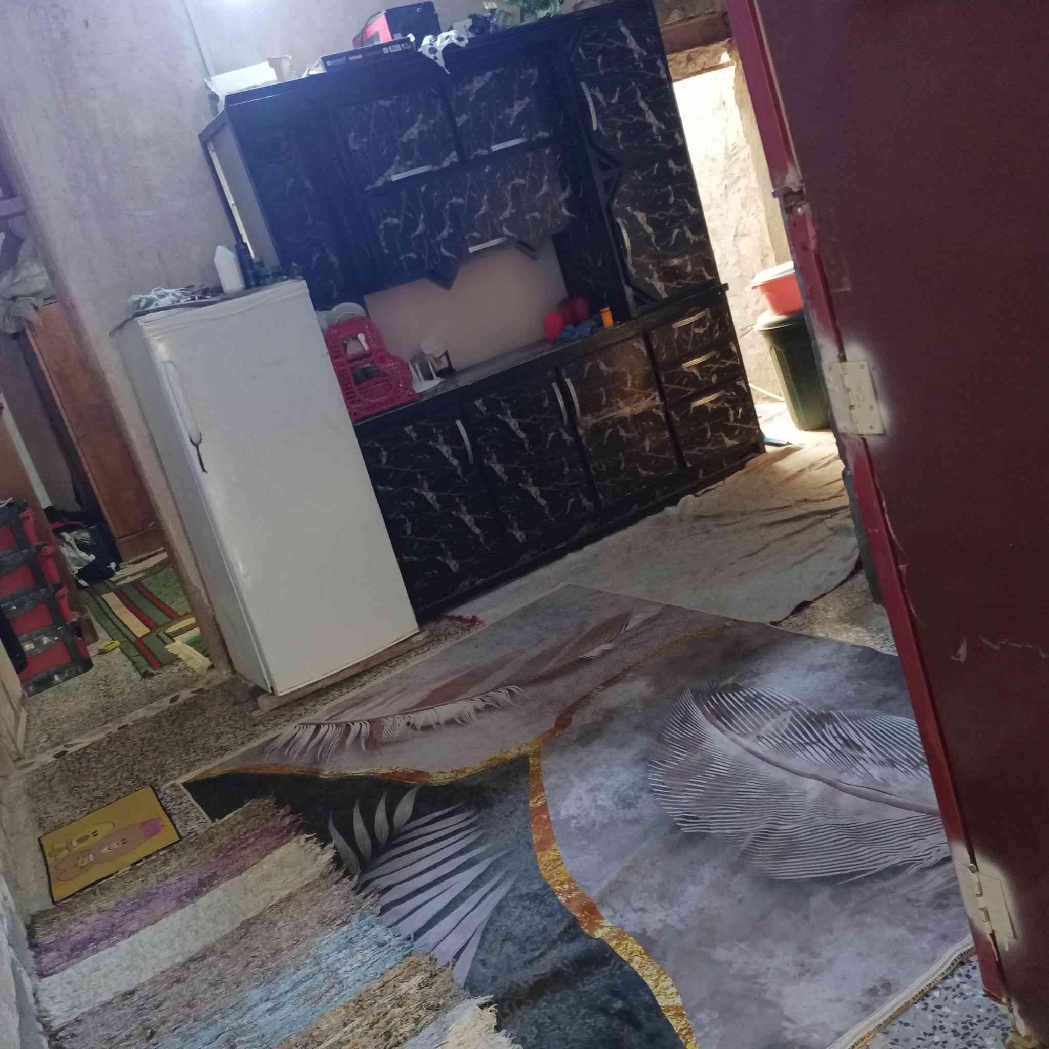 بيت للبيع البيت بلديه معامله كامله بي سند مساحه البيت 100موقع البيت شارع 80قرب الصيدليه النموذجيه السعر 40وبي مجال البيت كامل من كلشي   ***********
