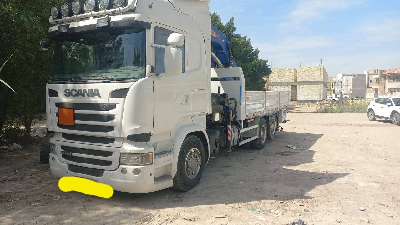 السلام عليكم
للبيع 
 سيارة سكانيا  موديل ٢٠١٦
كرين PM ٢١ طن  اربعة سلايد  ريموت فول سيفتي
بدي ٦.٥ متر + ١متر سلايد 
للاستفسار ***********
