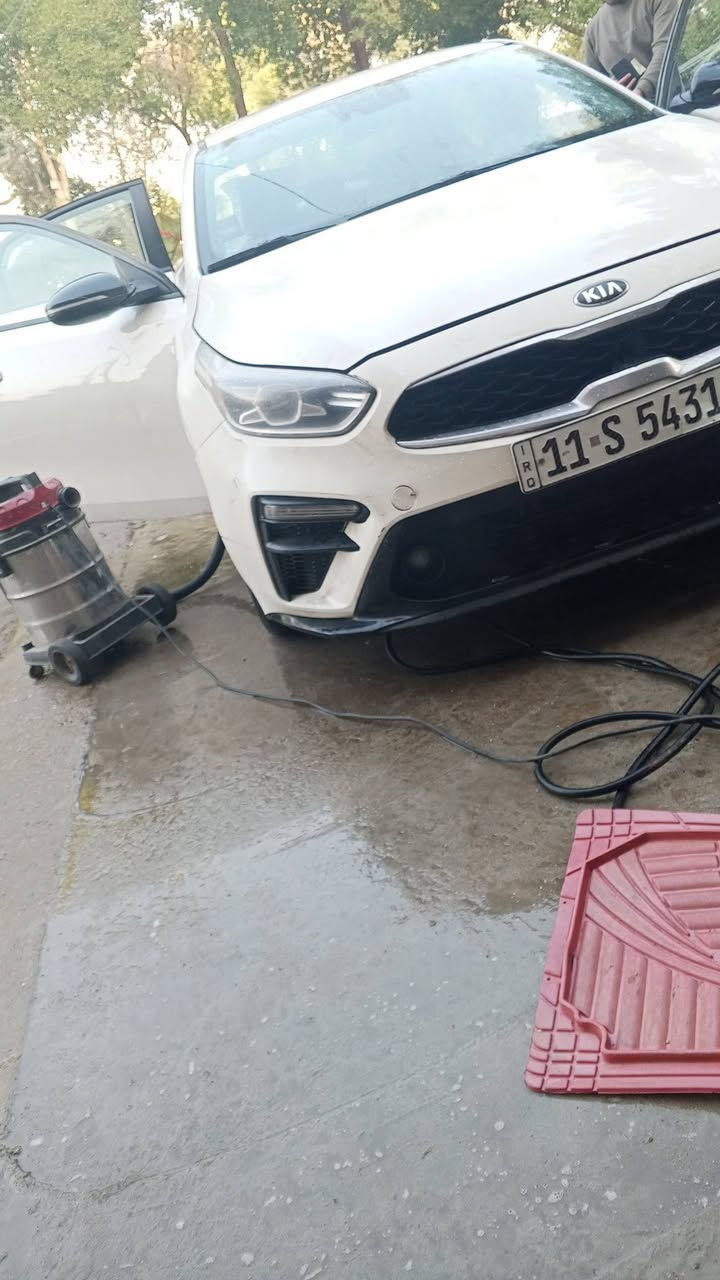 سلام عليكم سياره كيا فورتي موديل 2020 جي تي لايين فول عده الفتحه مكينه 2000 دوش كير مكينه خير من الله صدر امامي خلفي بحاله جيده رقمها بغداد الجديد باسمي تحويل ثاني يوم السياره هذا حادثها بس من أمريكا غير الحادث بامريكا مابيها رجائا شوف الصور مو تكلي شبيها السياره مكانها بغداد الجديده سعر 120 وبيها مجال كلش بصيط رقم ***********
