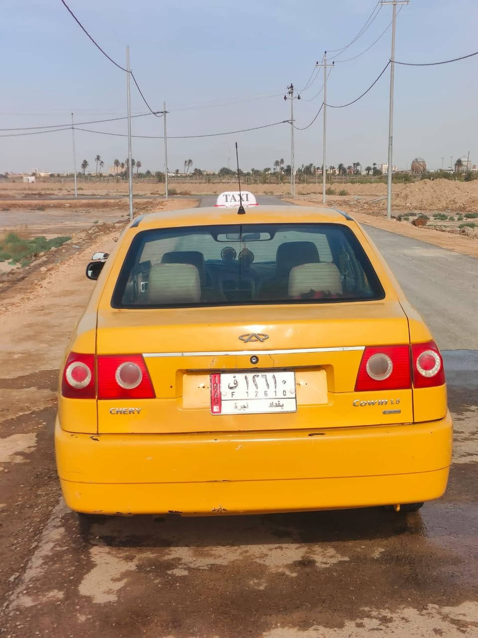 من رخصة لادمن
شيري كوين موديل ١١
كير ومكينه كورلا نحله 
رقم بغداد سنويه جديده
تبريد شغال 
كير أوتوماتيك 
حداديه جديده 
سعر ٣٥ بيها مجال 
غير متواجد ع الفيس
***********
***********
