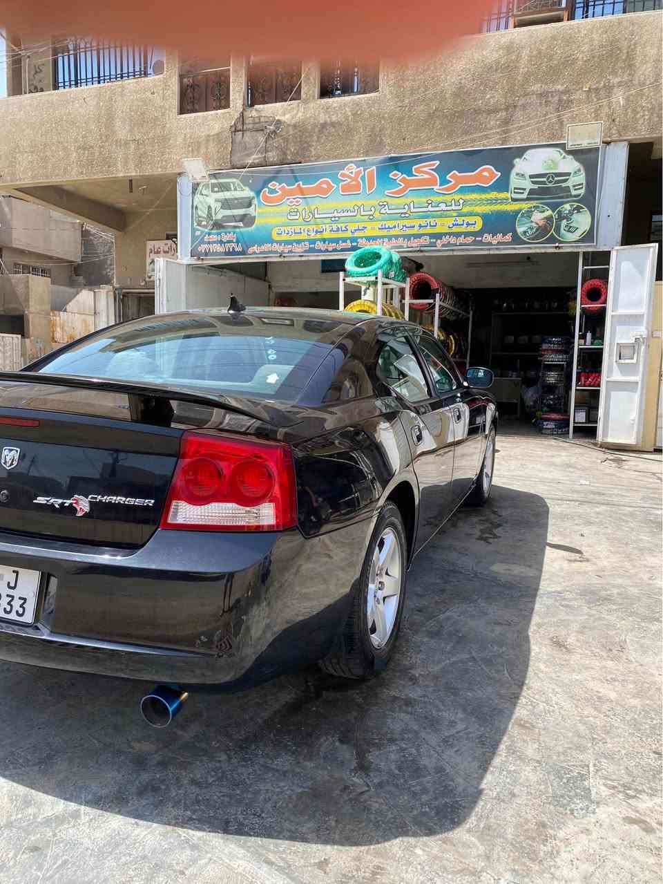 السلام عليكم .دوج جارجر 2010 كلين تايتل ورد امريكي
 محرك 2700 6 سلندر  بيلادي
بدون صبغ بدون ضرر 
السياره ما مشتغله خط استخدام شخصي 
مواصفات السياره معروفه
رقم شمالي الدولي الجديد هزه جديده 
كير عصا
كشنات ايرباك
تبريد مركزي تحتوي على ثلاجه
تحديد سرعة
مانع انزلاق
وABS+ESP
امرايات متحرك كهربائي 
نظام ايكو للقتصاد بل وقود
امرايه داخل عاكس
مكان كلاسات ليد
بلاجكتور بيلادي
لايتات اوتو
جنح صندوك بيلادي
تخم وياله شركة
بعد بي هواي مواصفات 
ماشيه180حقيقي
مكان السياره #بغداد منطقه الامين 
السعر129$
للستفسار هذا رقم الهاتف:-*********** بغداد, العراق
