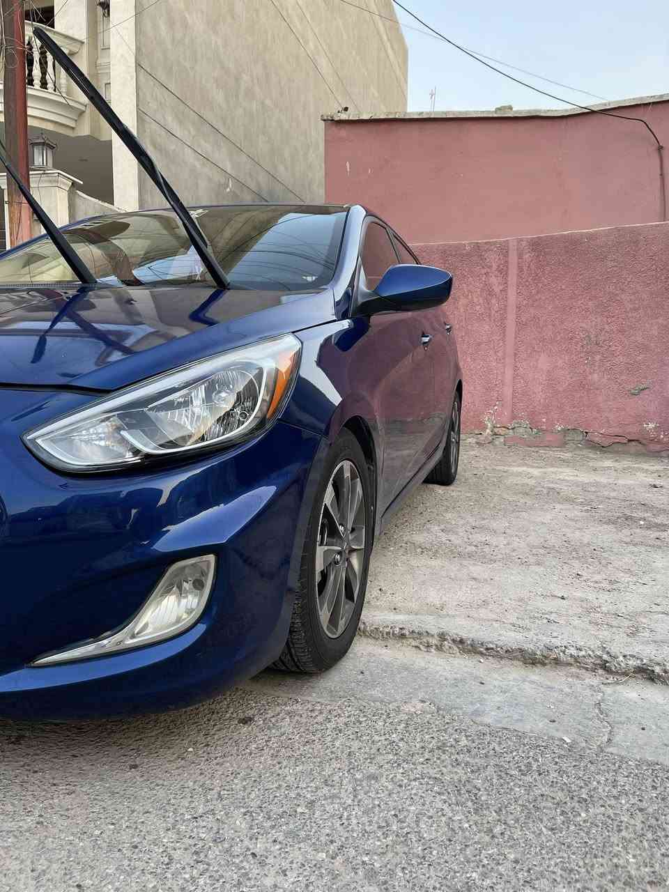 أكسنت2017 للبيع هاج باك
رقم بغداد مشروع وطني
GDi ١.٦ محرك
محرك كير بحالة جيدة جداً
سيارة نظيفة جداً مال بيت
حادثهه جاملغ وبنيد مصبوغات
السيارة احلى من الصور
السعر100

   مجال حك الجيه
مكانه حي العامل السكني
الرقم ***********
