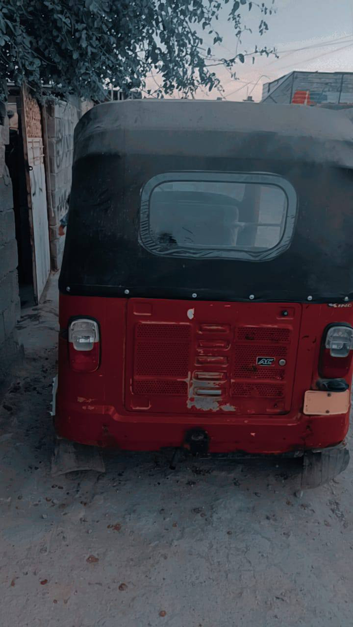 تكتك للبيع TVC موديل 18 السعر 2750 وبيها مجال للشراي *********** واتساب
