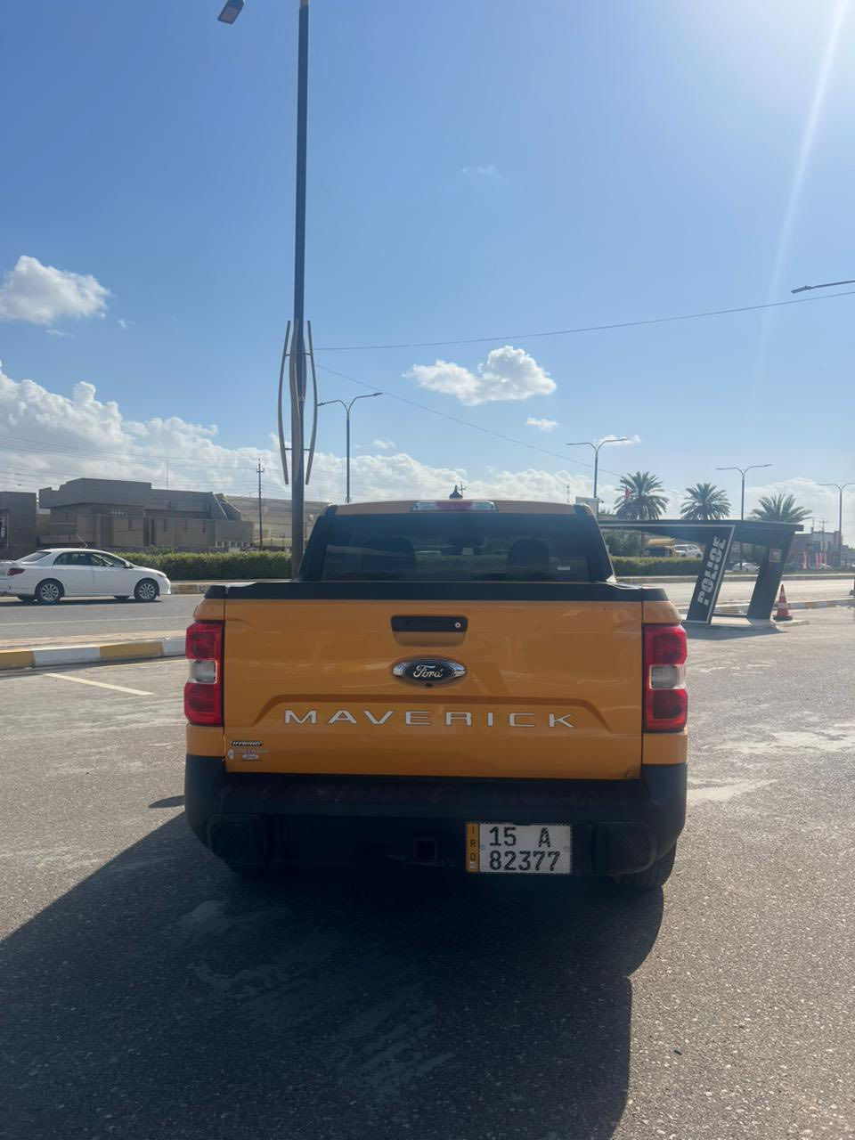 السلام عليكم 
بيك اب فورد (مافريك)
موديل 2022
مواصفات XL
رقم الانبار
 هايبرد 
سايد بريك كهربائي 
وضعيات قيادة 
ابل كاربلاي
مانع انزلاق رادار
سياره جديده ونضيفه السعر 162$ورقة وبيها مجال بسيط حك العمله لتواصل ***********
