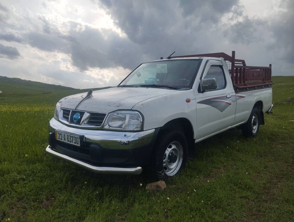 سەرەتا بەناوی خوای گەورەو و میهربان 
نیسان مۆدێل 2012مەکسیک
سۆنەریم داناوە 
4تایەی لۆک 
تاقم بەنس 
عینەو کلاجی لۆک 
چەمەچی 38سم.لۆک
مەکینە.ئەکسل.گێر.لۆک
تاقم پێشی تازە سێرڤس کراوە 
341هەزار هەققی ڕۆشتوە 
سەیارکم ماڵی دۆستە سەنەوی تا کۆتای 2028تازەیە
یەک چرکەو 100دۆلار ببڕە یەکسەر بۆ ژێر بار 
بێتە قسمەتی ئەوی حەزی لێ دەکا ***********
سەیارکم لە وقیع جوانترە 
سەید سادق بنجوين, السليمانية
