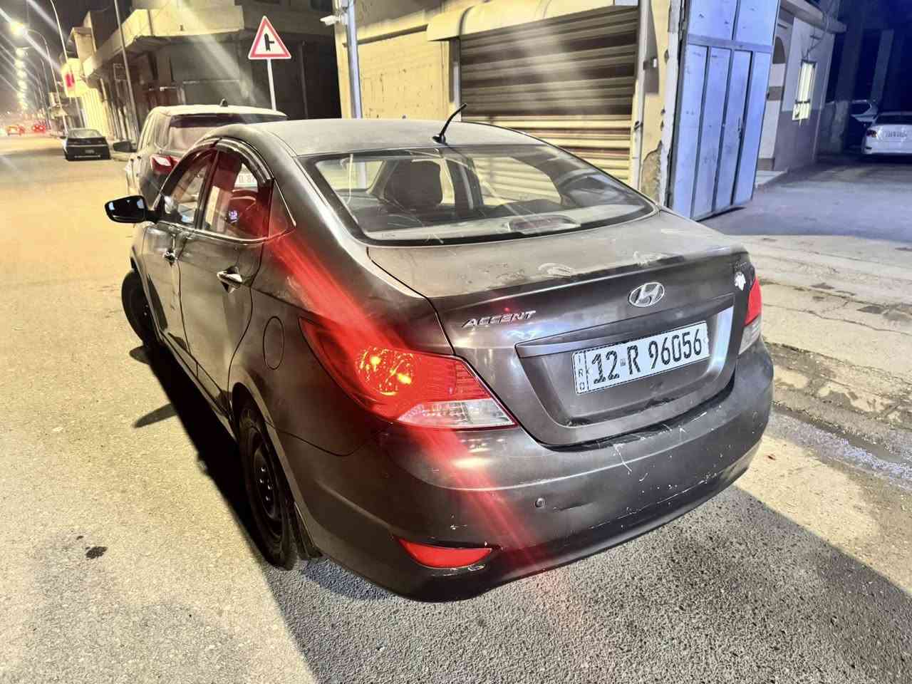 آلُـۜسـۨۚ(مكتب_أبان)ــِۖلُأمٌ ؏ـليۜـ(لبيع_وشراء_ألسيارات)ـكـۜم
🚖أكسنت مضلع وارد كوري 🇰🇷
🖐⬅️موديل2017🙋🏻‍♂️
🖐⬅️رقم نينوى مسطره🔥 
🖐⬅️محرك🚂16 GDi
🖐⬅️محرك وكير شرط 
✋🏻⬅️بيها كابون بانزين ⛽️
✋🏻⬅️ضرر دوسه  فقط بيها تقحيل بل سقف
✋🏻⬅️سنويه وهزه جديده 
🖐⬅️شرط التحويل🤝🏻 
🚦السعر90💵وبيها مجال تعال وتدلل 
العنوان.#مكتب_أبان_لبيع_وشراء_السيارات  موصل (#موصل_الجديدة قرب  #شارع_السايلو  ) 
🛑⏰ #اوقات_العمل من الساعه التاسعه صباحاً الى الساعه العاشره مساءً 
🛑ملاحظه 1️⃣يرجى الاتصال من الساعه التاسعه صباحاً الى الساعه العاشره مساءً 
🛑ملاحظه 2️⃣ التواصل عبر الرقم فقط يرجى عدم مراسلة الصفحه على الماسنجر او الاتصال على ماسنجر و عدم الاتصال او المراسله على الواتساب 
🛑ملاحظه 3️⃣بل تلفون ماكو سعر قفل تعال ودفع السعر اليعجبك 
للاتصال 
***********📱📞***********📱📞
#مكتب_أبان
