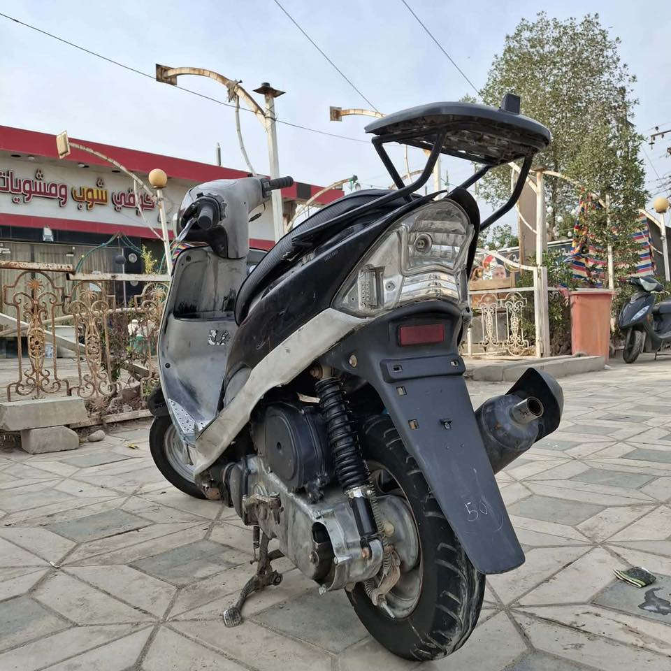 ماكس منغولي شغال كلشي بيها سلف هندر كهربائيات بوشه 55 والدراجه نضيفة سعر 500 مكان ناصرية مركز رقم راعيها***********
 بي واتساب
