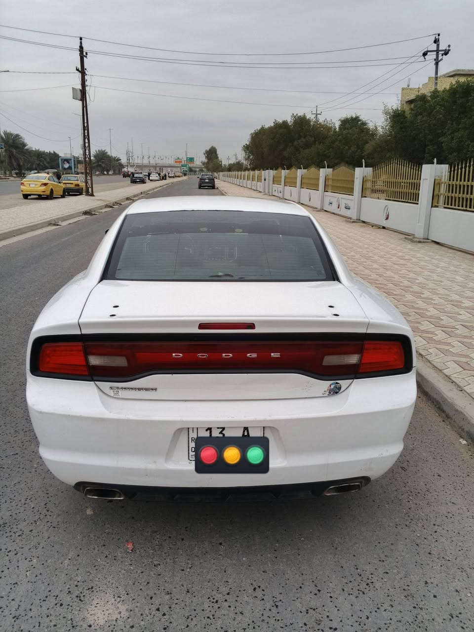 السلام عليكم جارجر موديل 2013 امريكي حادثها بجم حدادية جديدة تخم تاير جديد تبريد تدفئة سنوية جديدة جاهزة من كلشي منظومة لايت زنون رقم ميسان راعيها في ميسان مكانها في ميسان نهاوند السعر 125 وبيها مجال ***********
