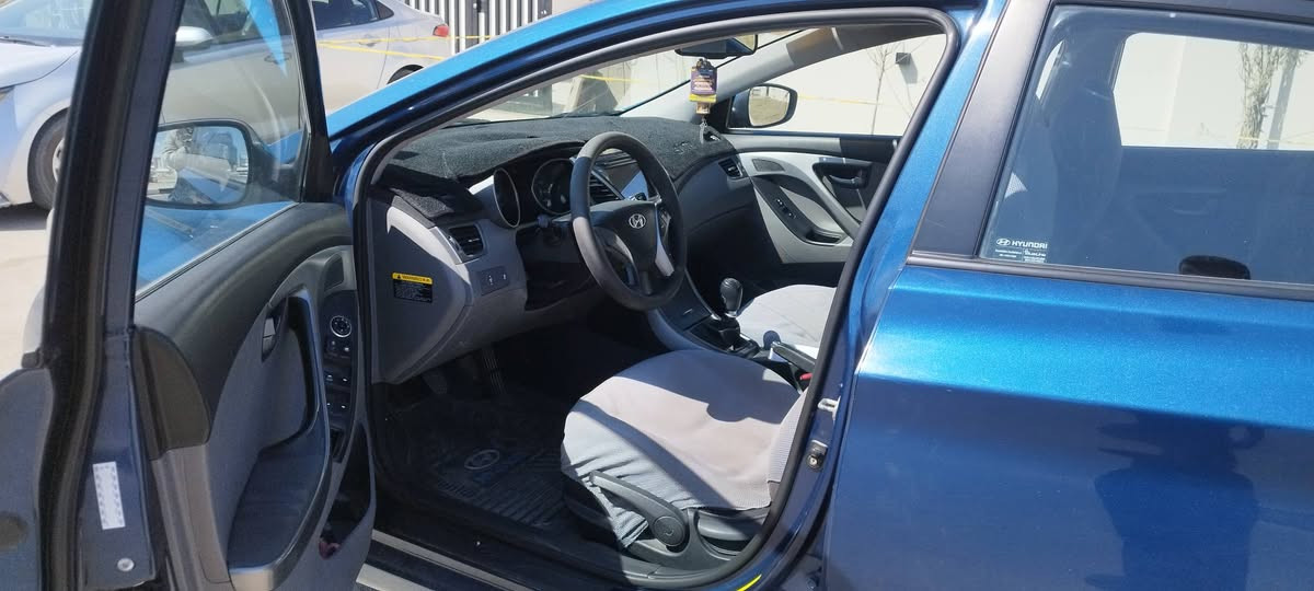 النترا 2016 كير عادي ماشيه 86 الف السياره كلش حلوه او ضربته بسيطه مثل ما موضح بالنشر السعر 113 او بيه مجال للتواصل على الرقم *********** موجود واتساب .
