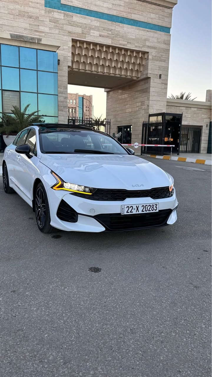 السلام عليكم 
للبيع كيا كي فايف 2023 GT 2.5 T🚀🚀
ماشيه 
الضرر // جاملغ و البنيد صبغ بيه تعديل راس شاصي الايسر  
 ايرباك مصلح  صور الضرر مرفقه
كير مكينه تبريد حداديه كهربائيات كله بشرط الفحص 
رقم اربيل تسجيل جديد تحويل او وكاله  
المواصفات 1/1
محرك 2500 T 🚀
بصمه + تشغيل عن بعد
فتحه بانوراما 
تبريد بيانو 
ستيرن D
ختومات GT
داخل جلد 
تدفئه كشنات 
شحن وايرليس 
رادارات امامي خلفي جانبي 
تحديد مسار
قياده ذاتيه 
سستم صوت 
السياره عليها سبايدر اصلي
وباقي المواصفات المعروفه 
السعر // 188$ وبي مجال بسيط 
مكان السياره كربلاء 
‭*********** كربلاء, العراق
