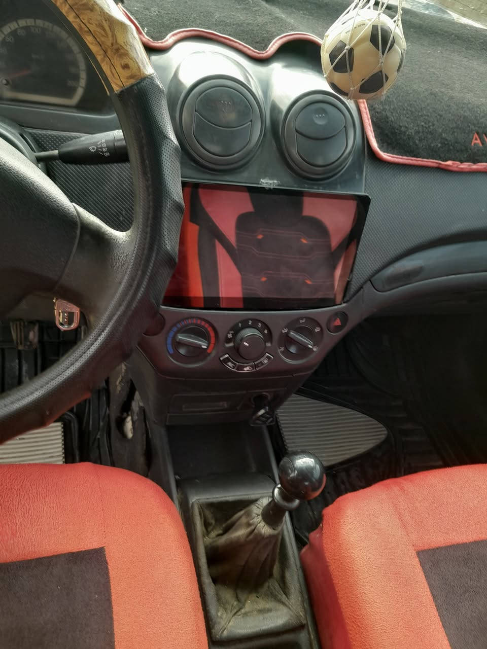 اسلام عليكم سيار افيو للبيع شرط تحويل هيه غرمات صفرشرط تحويل راقم نينوى بسمي كروابون بزين ضررر باب صديق كوري اقصد هم ابيع خابر اودلل لسعر 40بي مجال راقم ***********(((***********(((
