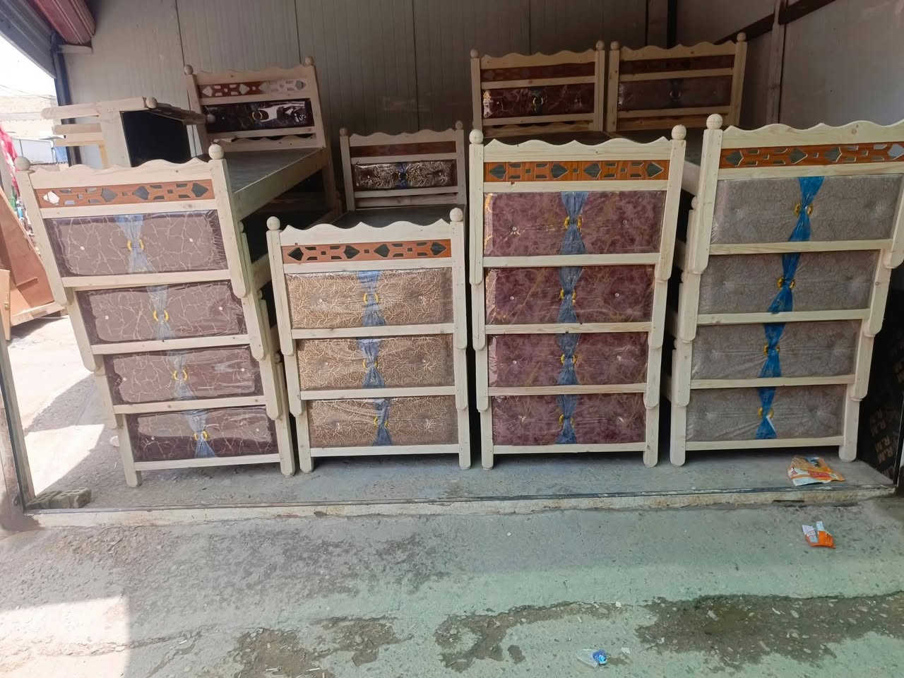 جربايه خشب دوشمة نفر القياس الكبير.                                      السعر ٦٠الف


**إذا كنت صاحب هذا الإعلان وتريد حذفه لأي سبب، رجاءا أرسل رسالة إلى الدعم الفني**