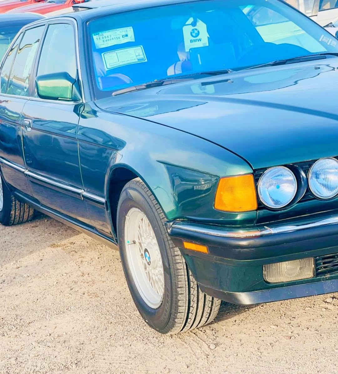 سلام عليكم
بيام موديل 1991\730 

سياره جديده من دعاميه لدعاميه تبريد تدفه 

شاشه دمام لايت زنون تخم تاير 

مكينه كير جديد صدر خلفي وامامي جديد سياره جديده سعر 75 وايستفسار اتصل واني بل خدمه العنوان رمادي***********
