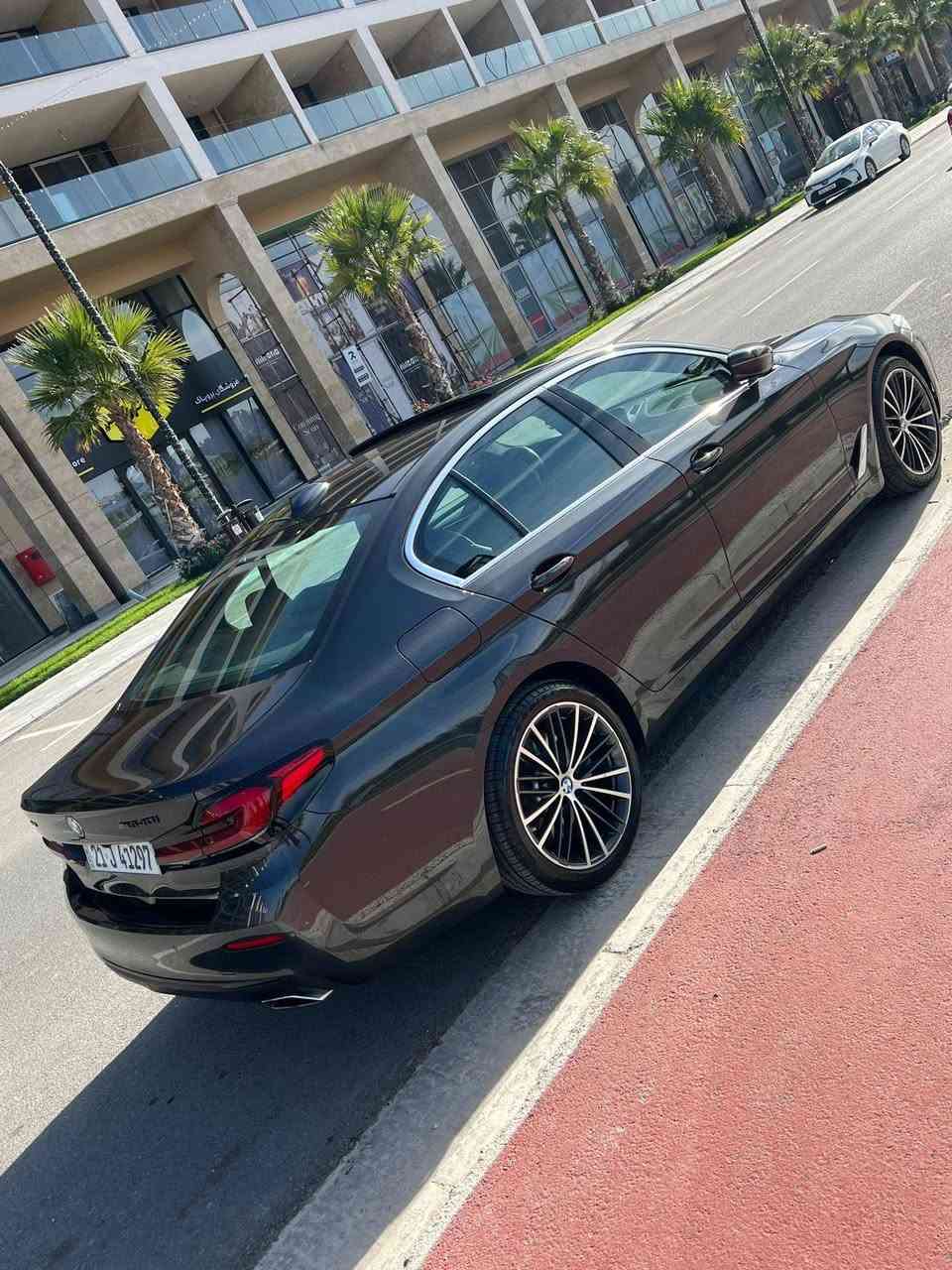 بی ئێم دەبلیو 5 series مۆدیل 2023 مواسەفات 540i B58 
مەکینە ‎6 بستۆن توین پاوەر تۆربۆ (400hp)(3.0T)
تەنها 27,000 mil ڕۆشتووە
هەرچی مواصفات لە ئەڵمانیایە 
هەبێت تیایەتی نوقتە سەری دێڕ 
تەنها بۆنیتەکەی بۆیاخە و یەک شتی تری نیە 
زۆر زۆر جوان و ڕێک و پێک چاکراوەتەوە 
لە دووبەی و هەموو ئەو پارچانەی لە حادیسەکە 
زەرەری بەرکەوتبێت بە بیلادی شەریکە بۆی دانراوەتەوە تەنانەت یەک برغووشی نەقص نیە
ناونیشان - سلێمانی

سـعـر : لە کۆمێنت داوابکە ڕاستەوخۆ بۆت دێت 📥 

گێر و مەکیەنەی بەشەرت 
هیچ کێشەیەکی تێدا نییە 

ژمارەی خاوەنەکەی 
***********
