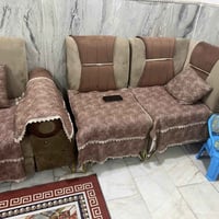 تخم عدد4 للبيع مكانه بغداد حي جهاد سعر 150 رقم 07727165494