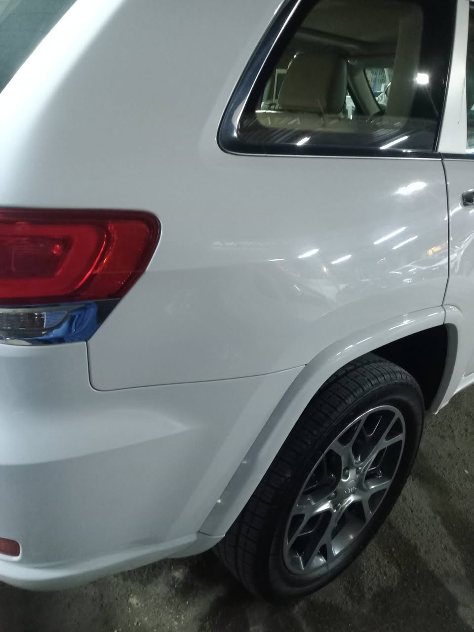 اوفر لاند خليجي موديل 19 كفاله عامه ماشيه 82 رقم بغداد بأسمي ***********
