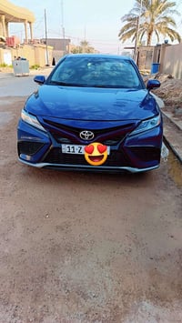 كامري للبيع موديل 2023 se محدثxse بصمه رقم بغداد بأسمي محرك 2500 اربعه...