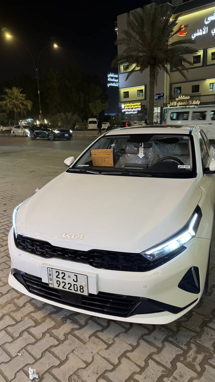 سلام عليكم
كي ثري مديل ٢٠٢٤ ماشيه ٢٦ الف داخل بيجي فول مواصفات سياره جديده جدآ مكفوله كفاله عامه من صبغ وتبديل وبارد بيها طبره زغيره بل دور الخلفي فقط.رقم اربيل  بسم شركه تحويل او وكاله 
                         مكاني النجف السعر ١٤٣ معه المجال 
 ***********
