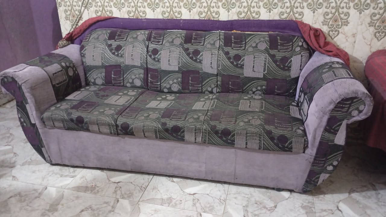 قنفات للبيع هنه مفرشهن بيهن ظرر بسيط 150واكو مفرش ثاني وياهن هديه


**إذا كنت صاحب هذا الإعلان وتريد حذفه لأي سبب، رجاءا أرسل رسالة إلى الدعم الفني**