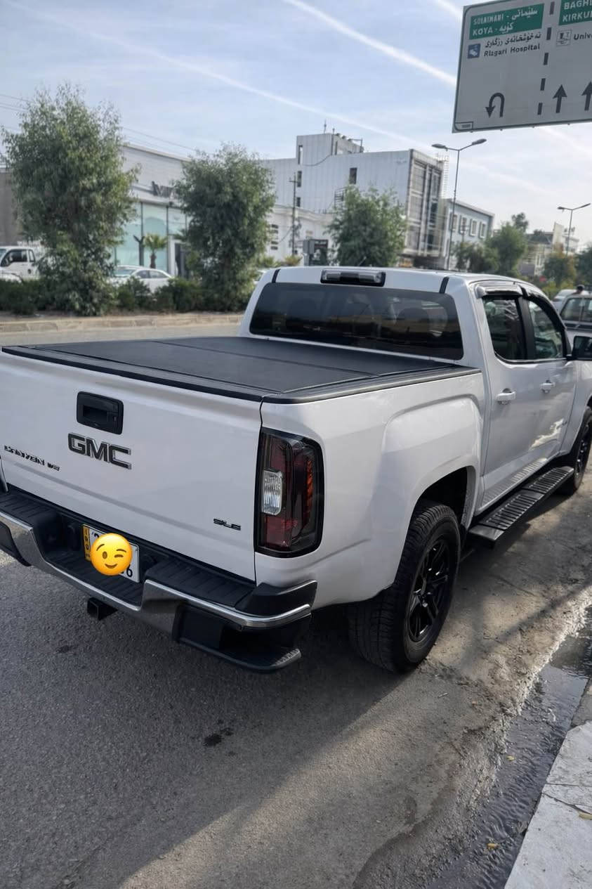 جمسي كانيون موديل ٢٠١٩ 
ضرر ٣ قطع امامي مصبوغ بيها شوية دواخل بدون شاصي ايباك ستيرن سيستم
موصفات SLT تو ويل 
٩١ الف ميل ماشية
٦ سلندر محرك ٣٦٠٠
بدون مراوسة ￼￼سعر ١٨٣
مكان السيارة اربيل أربيل, العراق


**إذا كنت صاحب هذا الإعلان وتريد حذفه لأي سبب، رجاءا أرسل رسالة إلى الدعم الفني**