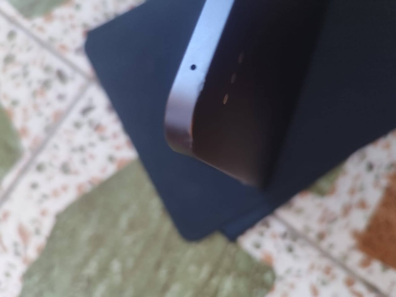 شاومي باد 7 برو مراوس ويه ريد مجك 9 برو او 10 برو
الشاشة: 11.2 إنج، 3.2K، 144Hz

المعالج: Snapdragon 8s Gen 3

الرام: 12GB

التخزين: 512GB UFS 4.0

البطارية: 8850mAh

الشحن: 67W

الكاميرا الخلفية: 50MP

الأمامية: 32MP

الصوت: 4 سماعات Dolby Atmos


**إذا كنت صاحب هذا الإعلان وتريد حذفه لأي سبب، رجاءا أرسل رسالة إلى الدعم الفني**