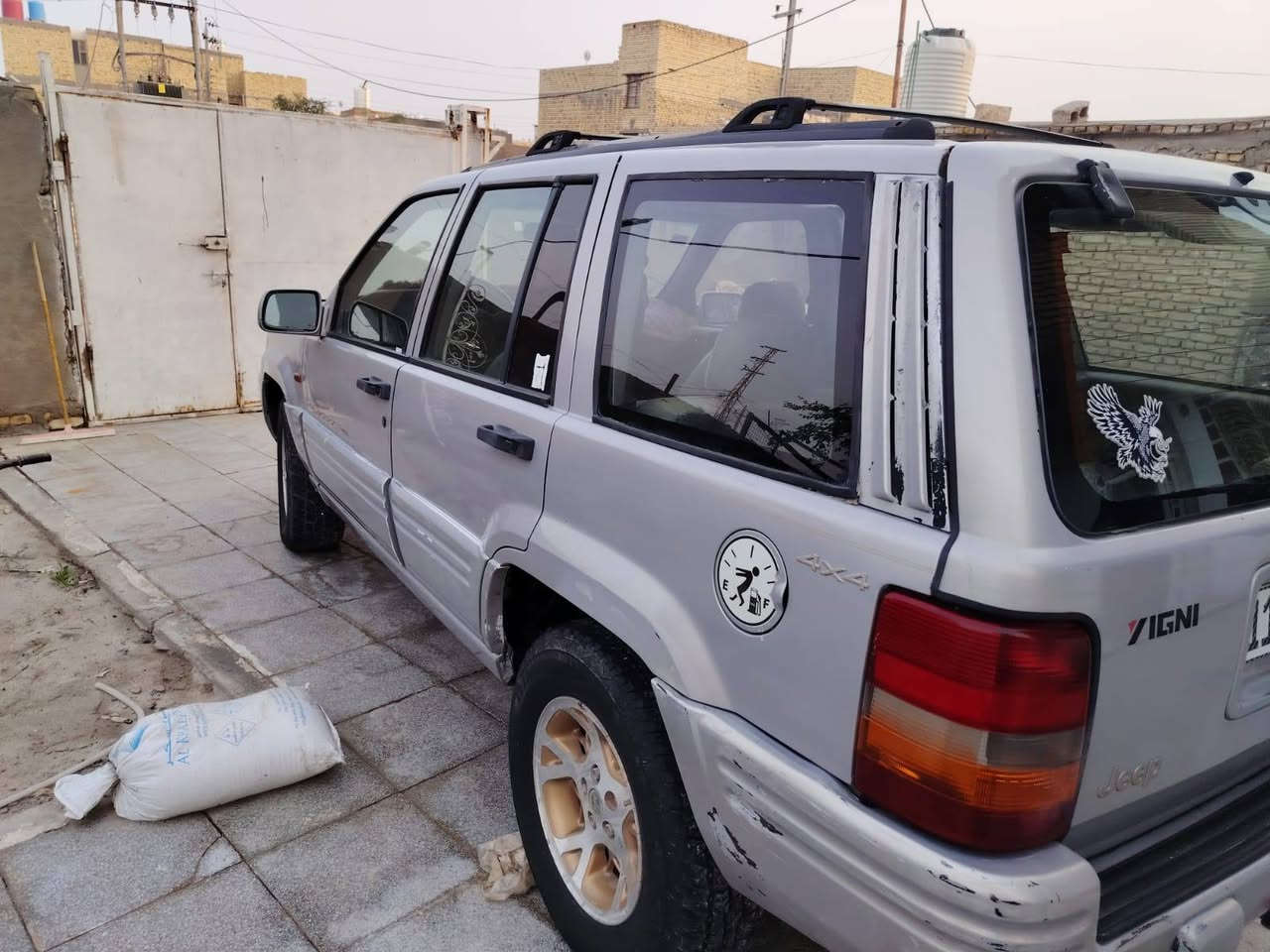 جيب شيروكي ٩٧ محور محرك فيفتي سعر48 بيه مجال قليل رقمها بغداد بسمي مداور ثاني يوم
***********
