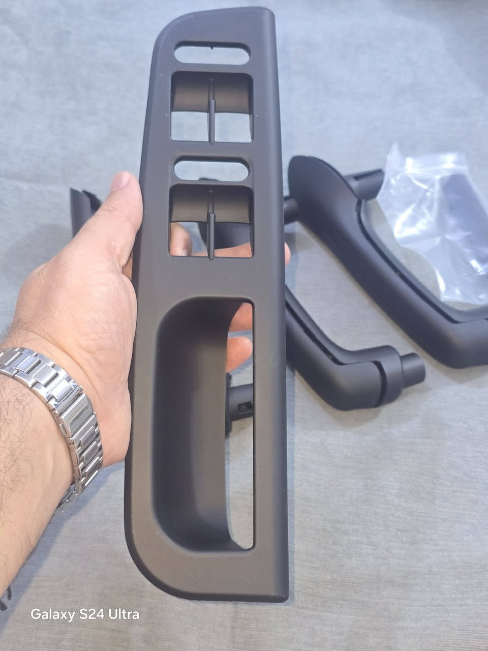 يدات جدد كولف mk4
اليخدمنه يخلي سعر


**إذا كنت صاحب هذا الإعلان وتريد حذفه لأي سبب، رجاءا أرسل رسالة إلى الدعم الفني**