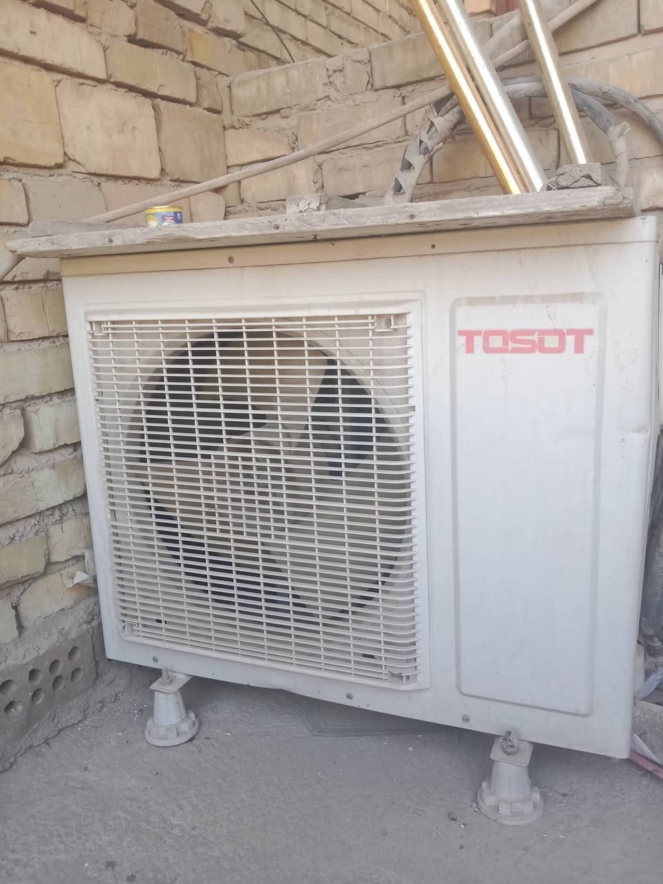 طن ونص داخلية اوكس وخارجية توست ع فحص لسعر 200 وبي مجال


**إذا كنت صاحب هذا الإعلان وتريد حذفه لأي سبب، رجاءا أرسل رسالة إلى الدعم الفني**