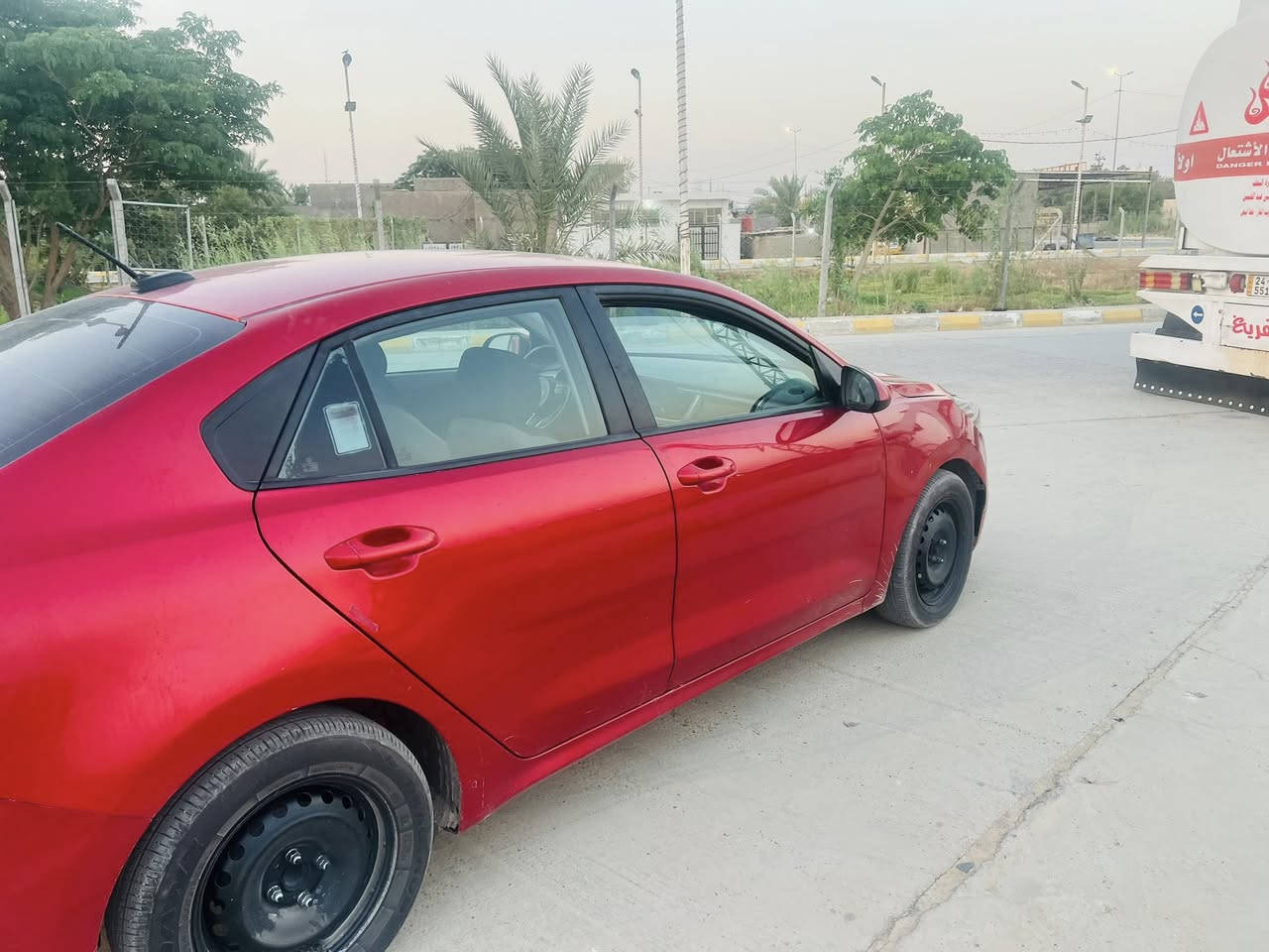 مرحبا  كيه ريو 2018
وارد امريكي. حادث امريكه فقط بنيد 

اربع قطع صبغ 

محرگ GDi
1600
كير 7 نمر 
رقم نجف مشروع وطني 
سنويه جديده 
تخم تاير جديد 
حداديه من كلها نفظ 
 موصفات تحكم ستيرين
مثبت سرعه 
نظام كار بلي 
نظام بلوتوث 
نظام السبورت سرعه 
كامره دواره خلفيه 

وسعرها كلش مناسب 
اتصال  مكاني نجف كوفه 
تصال 
***********
