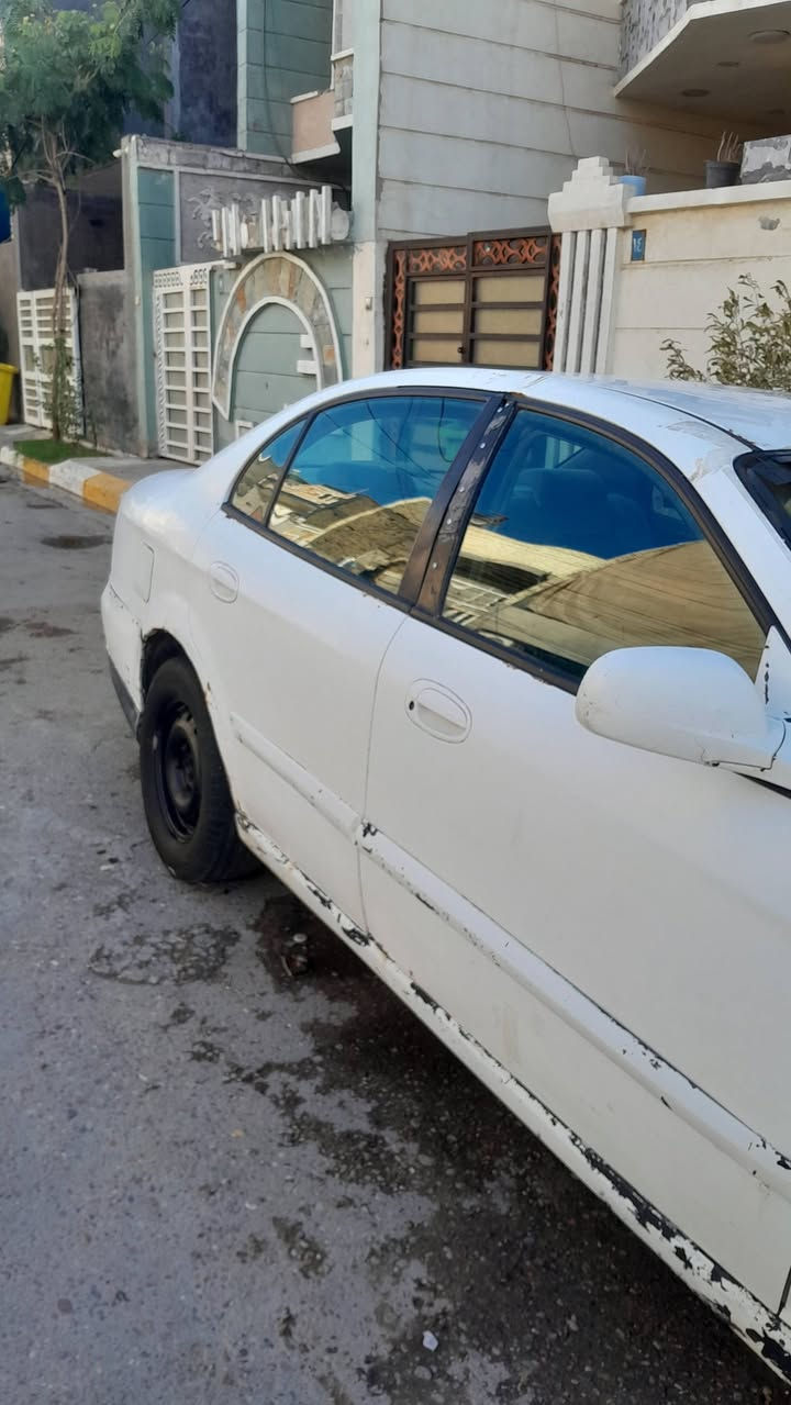 ابيكا ٢٠٠٥ محرك مفتوح وكير عادي تبريد شغال تايرات جدد طخم تاير 
الكشر مصبوغ حزام بنيد بيه خسفات بسبب طاير
دعامية خلفية تعبانة 
رقم قادسية نكليزي شرعي بالديوانية يريد تحويل هزة الى شهر ال١١ مكان السيارة بغداد الشعب
السعر قفل نهاىي من الاخير بدون عملة ٢٢ ورقة 
***********
