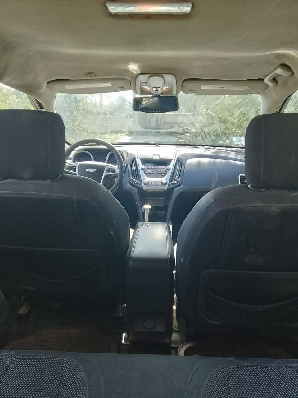 كونكس 2010 للبيع سياره حلوة خير من الله مكينه جديده تخم تاير صدر جديد سعر ٧٥ وبيها مجال للأستفسار ***********
