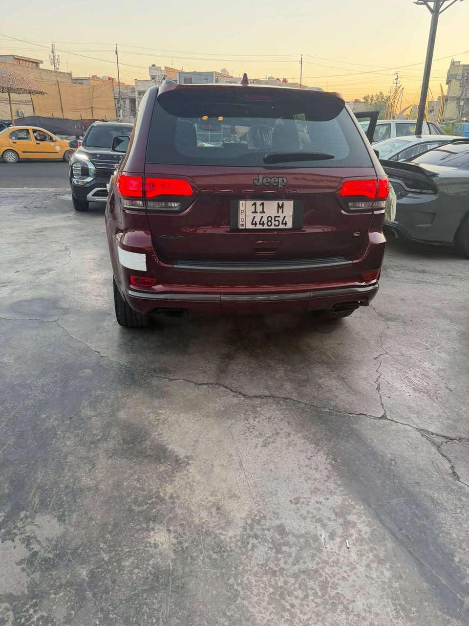 جيب فئة:   S
موديل:  20

بيع مستعحل. سعر قفل 273 قفل

مكينة:     3600

خليجي وكالة ليث 

سيارة نظيفة جدا ع وضعية الشركة

والسيارة عليها ادامة كامله من كل النواحي 

مكفوله كفاله عامه 

المواصفــات :

بانورامـــا

رادار جانبـي نقطة عميـاء 

كشن حار  

كشنات جلد احمر

ستيرن هيتـر + كهرباء

نظام توقف اوتـو ستوب

حساسـات امامي خلفي

صندوك كهربائـي

سماعات سستم صـوت

بصمة و تشغيل عن بعـد

كيج الكترونـي

نظام متعدد اوتو للطرق

مري قلاب وشفط

رقم بغداد بسمي 

ماشيه 96

مكاني بغداد الشعب 

***********
