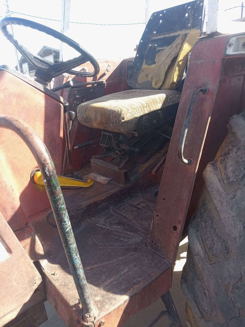 السلام عليكم 
للبيع للبيع 
تنكتر فيئات 780
موديل 82
رقم نينوى 
گير اكسل محرك شرط 
لاصرف ولابخار 
لاخياس ولا لحيم 
اتصل
*********** 
مكاني الحويجه
