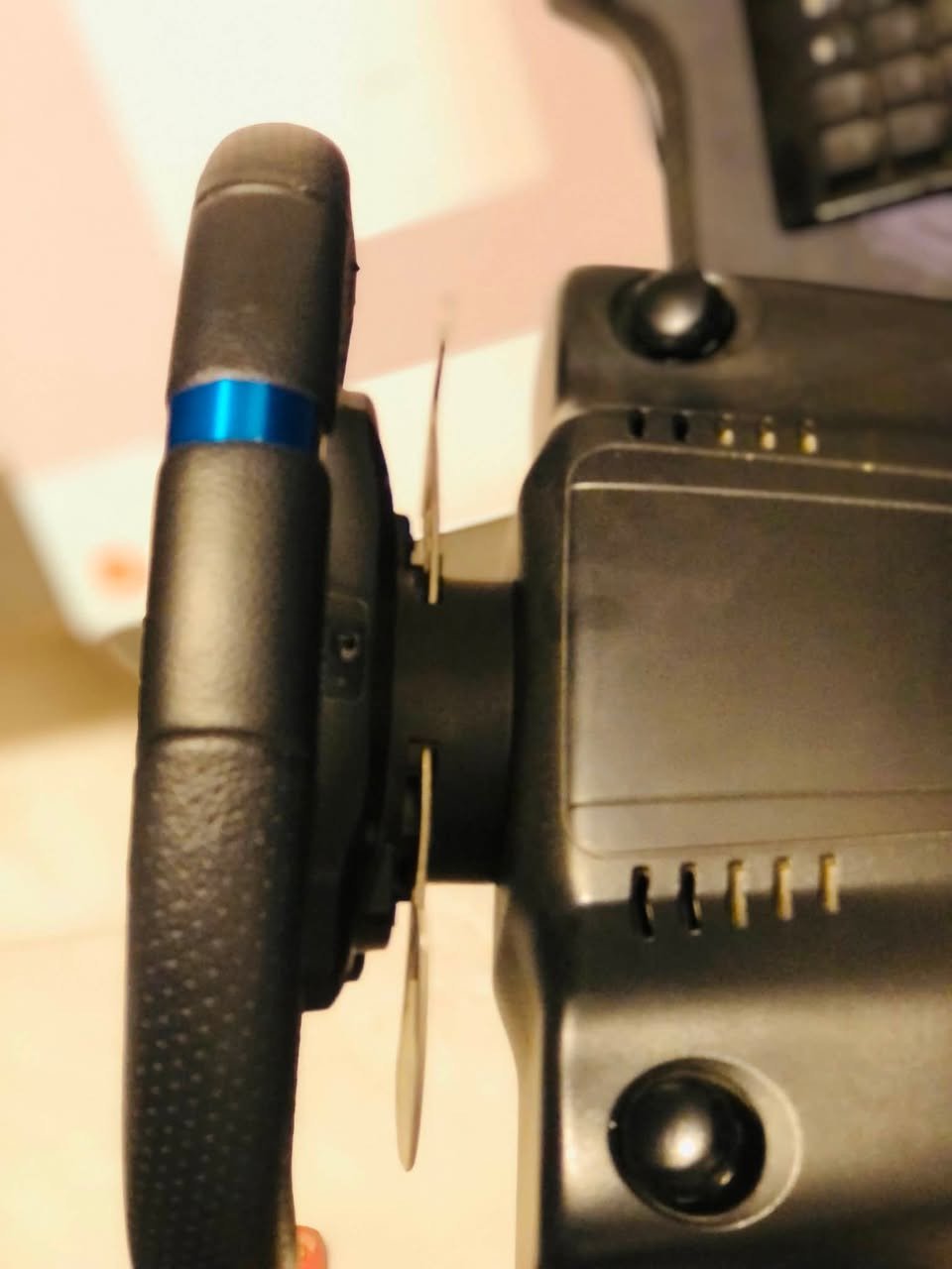 Logitech G29
استخدام شهر نضافه 100‎%‎
سعره 350 وبي مجال 
بغداد حي الجهاد 

‭***********‬
