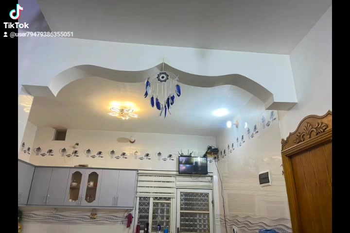 السلام عليكم ورحمه الله وبركاته 
يتوفر 👇👇👇👇👇
1- دار مساحة 220 حي القصور تفاصيل اكثر داخل الفديو 

2- يتوفر دار مساحة 170 حي القصور تفاصيل اكثر داخل الفديو 

3- يتوفر قطعة ارض مساحة 110حي القصور 

ملاحظه الداران والقطعه مساحة 500م سند 25 زراعي ومقسمه داران منفصلة مع القطعه 

4- يتوفر دار مساحة 110 م مع سبالت عدد 2 وكاونتر تفصال حي الحسين الجديد دوانم ابو حوراء 

لتواصل اكثر الاتصال على الارقام التاليه 
***********
***********
مع العلم المكتب مجاز رسميا لضمان حق الطرفين
