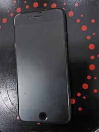 ايفون 7 للبيع  ذاكرة 128 للتواصل الاتصال على الرقم ادناه  07704351361