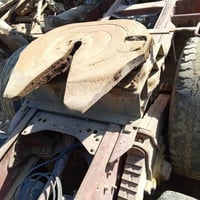 للبيع صينيه وتانكي هدروليك وتانكيات كاز الستفسار على الرقم ٠٧٨٠٣٠٥٦١٩٠