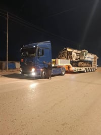 لودر للبيع حماله مديل16مكفوله كفاله عامه ٠٧٨١٢٧٧٤٦٧٦