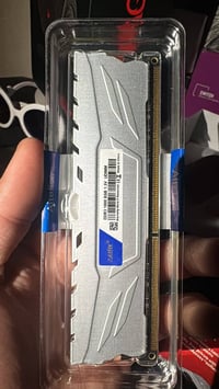 الي يريد يراسلني واتساب 07744551001