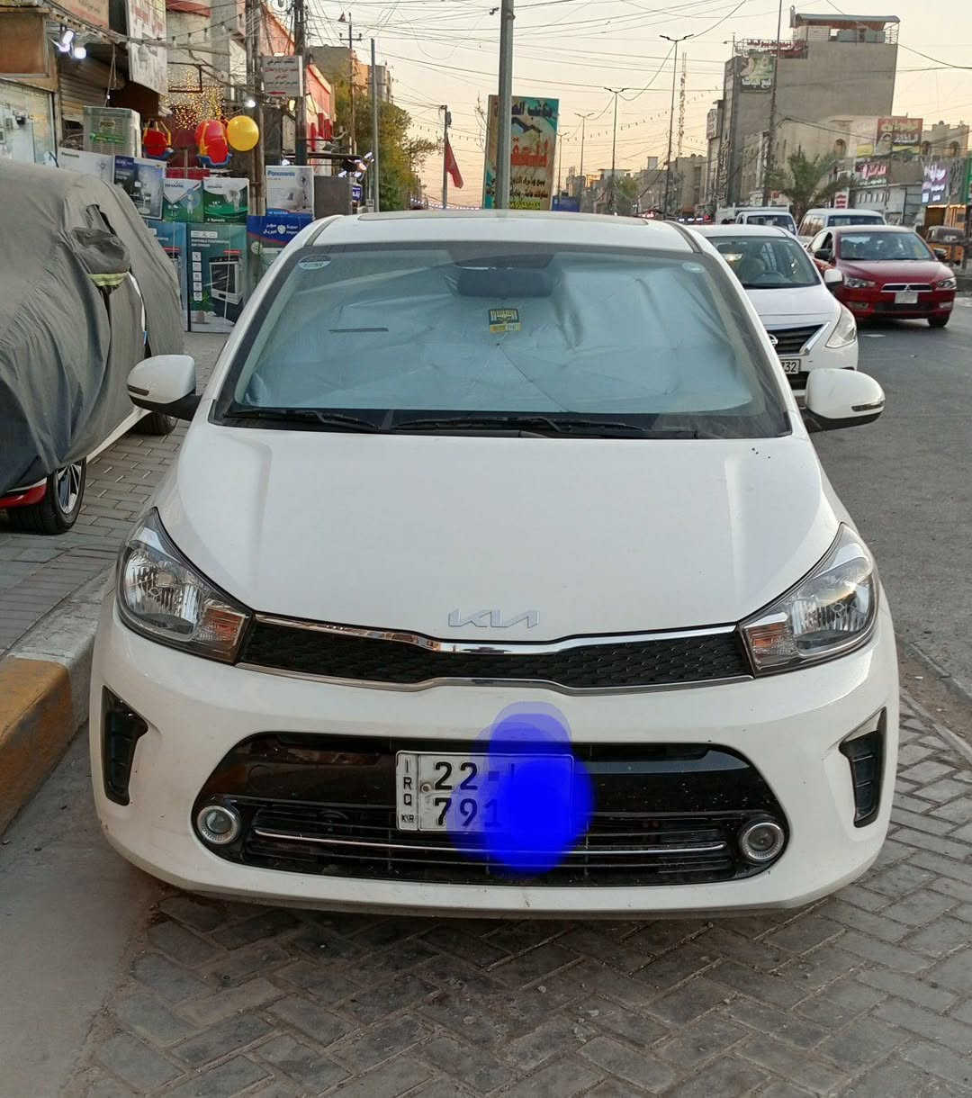 السلام عليكم 
كيا بيجاس موديل (2023 )
ماشيه( 32 )الف كيلو  
اسبير ما نازل
سلايد روف تحكم ستيرن جهتين 
كروس 
شاشه ابل كار بلي واندرويد اوتو 
كامرا اشاير بالمري 
كشافات 
بيها شويه رصعات 
وبيها رصعة جوه قريبة على باب الصدر بالباب الخلفي زغيرة .
رقم اربيل .  
السعر107$..تخم تاير جديد..وكالة باسمي هاتف ***********
