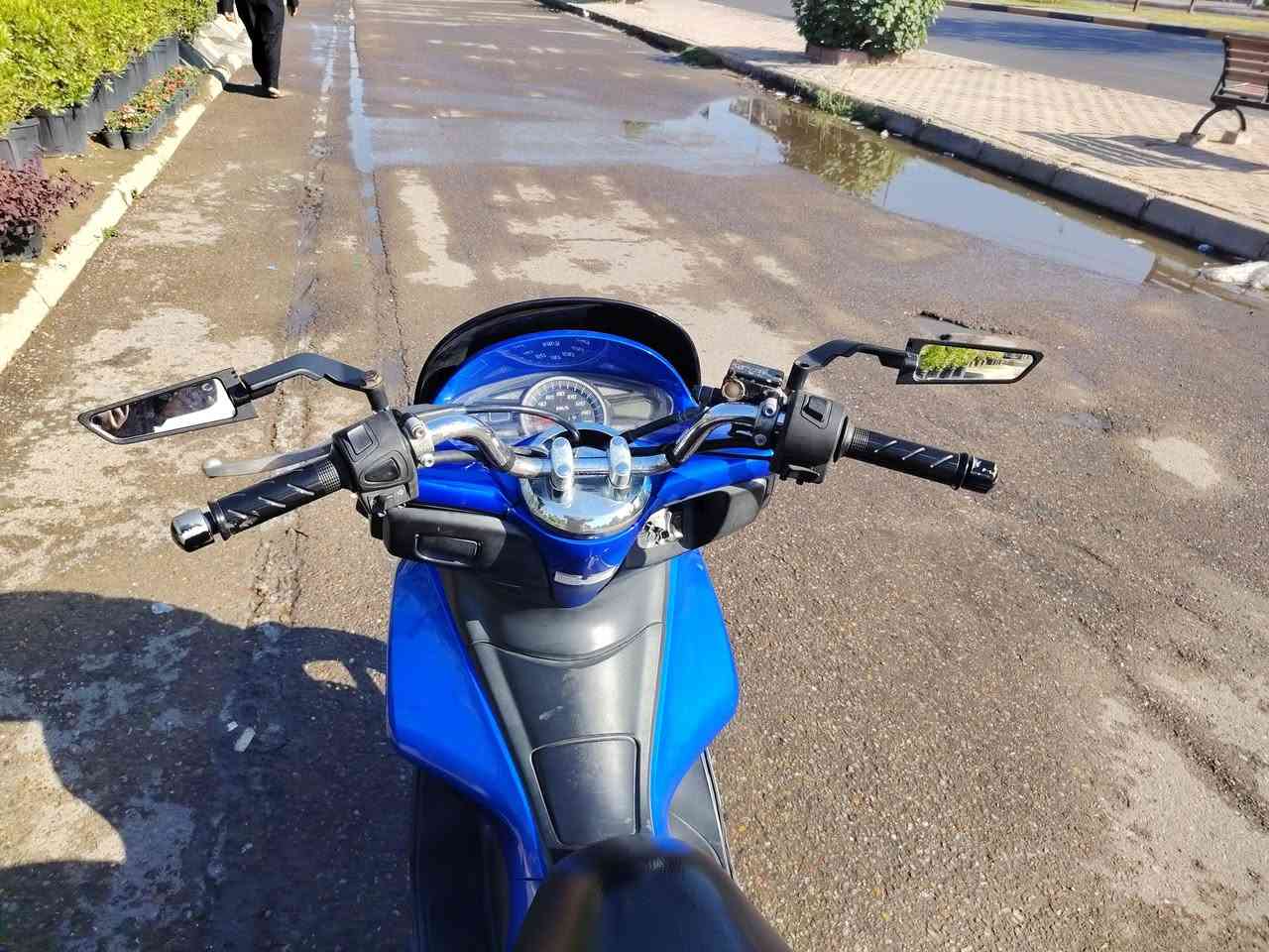 للبيع دراجه PCX جيل[1] ياباني ياباني🇯🇵🇯🇵 jf
دراجه بلاديه مكينه ابلادي 
دراجه برغي ممفتوح بيه 
كهربائيات حساسات شغاله 
دراجه اي اي نقص مابيه 
صارله شهر من طالعه رمبه 
دراجه مكفوله كفاله عامه 
وجيب فيتر وياك 
ونطيك ضمان بلدراجه
تايرات جدد امامي خلفي 
حساسات A ازدحام وحساس استان كله شغال 
دهن ادير من شركه هوندا 
سعر ١٢ورقه بيه مجال للطيبين👑💞
مكاني بغداد البلديات  
الاستفسار الرقم ***********
