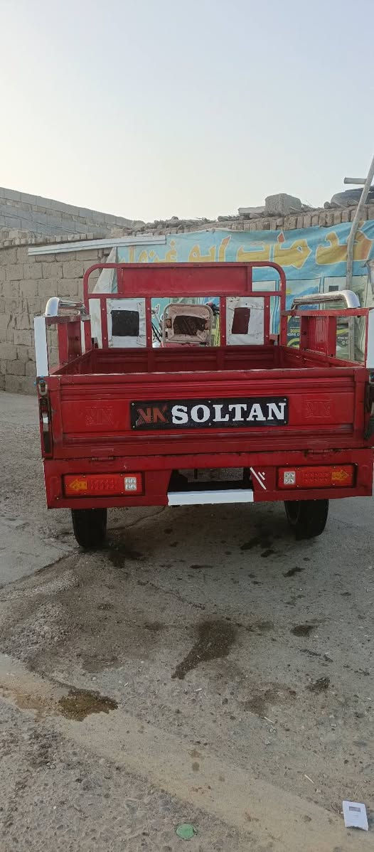 سلام عليكم
ستوته 2018صلطان البيع وكيلهه سيد خلدون 

سعر مليونين ونص وبيهه مجال قليل
***********
