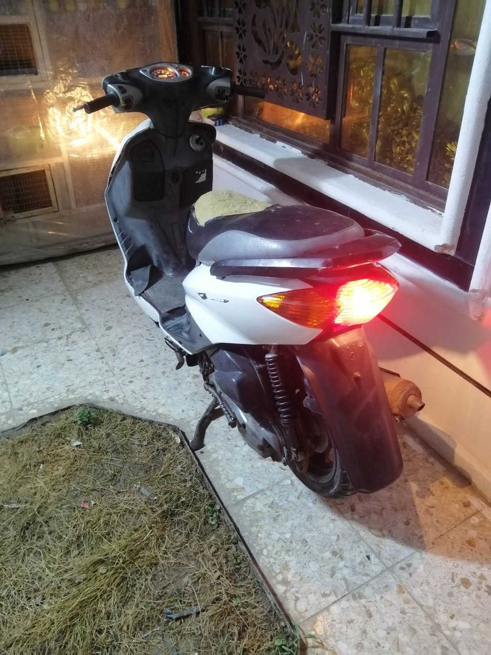 سكنس سعر ٤٥٠ بيه مجال لطيبين مكاني جسر دياله القديم ***********
